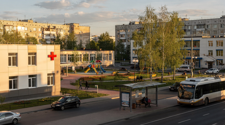 Инфраструктура российских городов: медицина, школы, транспорт и досуг